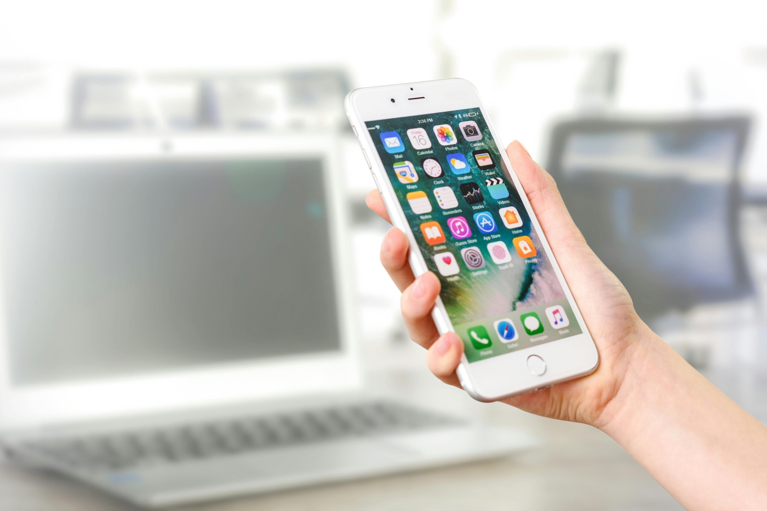 Inopik mobile app development – custom iOS, Android, and cross-platform apps using Flutter, React Native, and Swift”